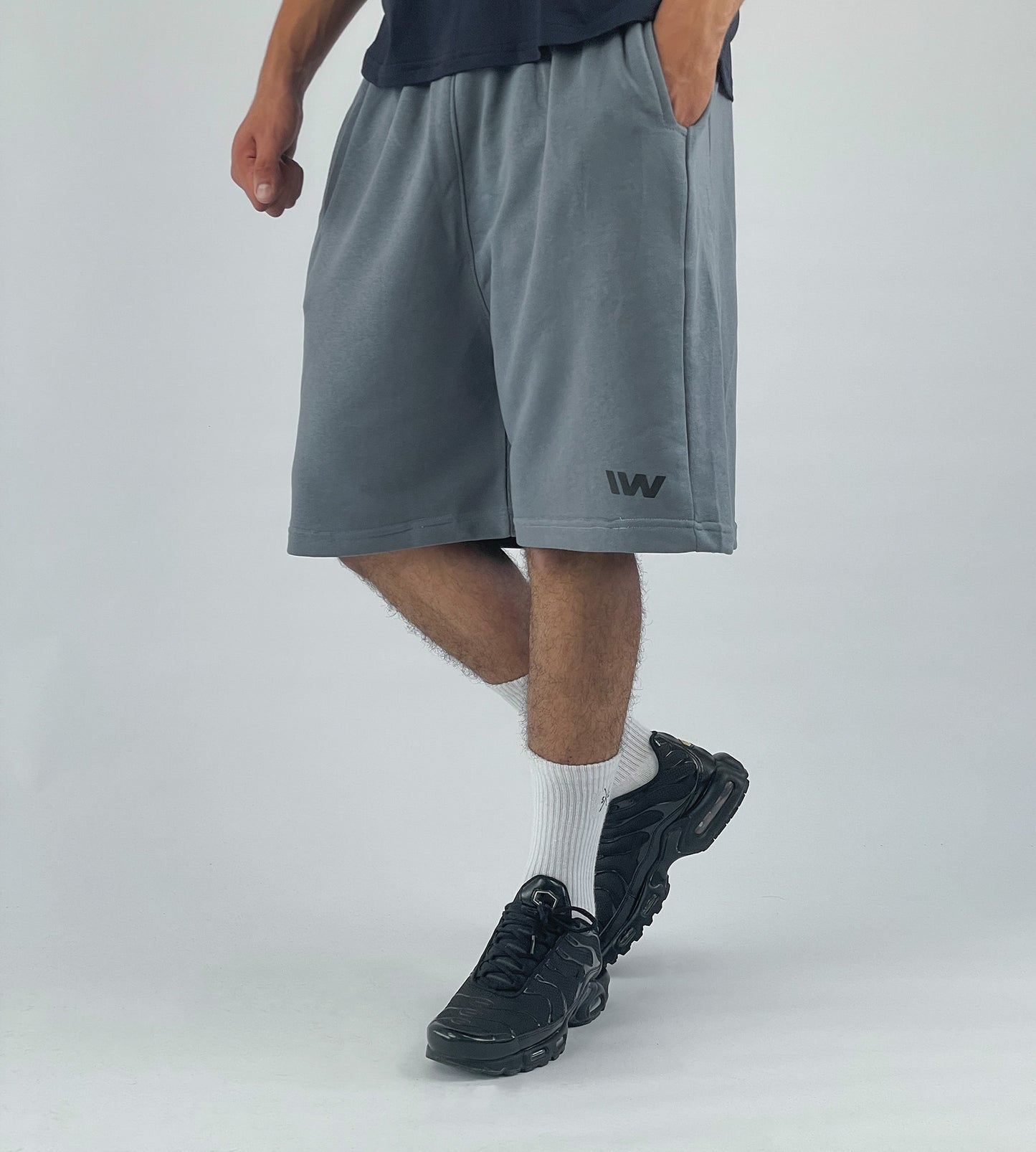 short IRON WOLF Alpha