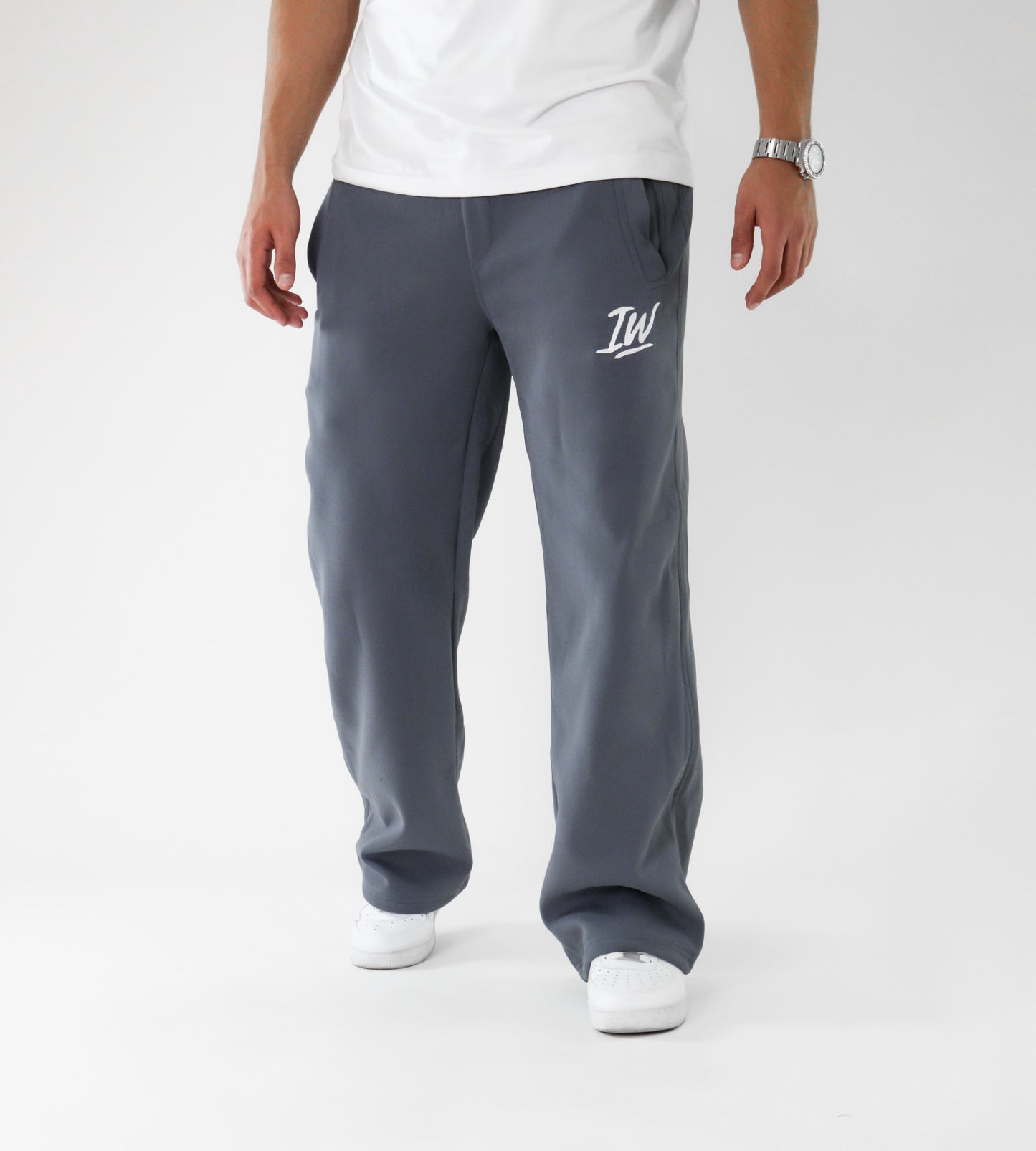 baggy jogger's wolf