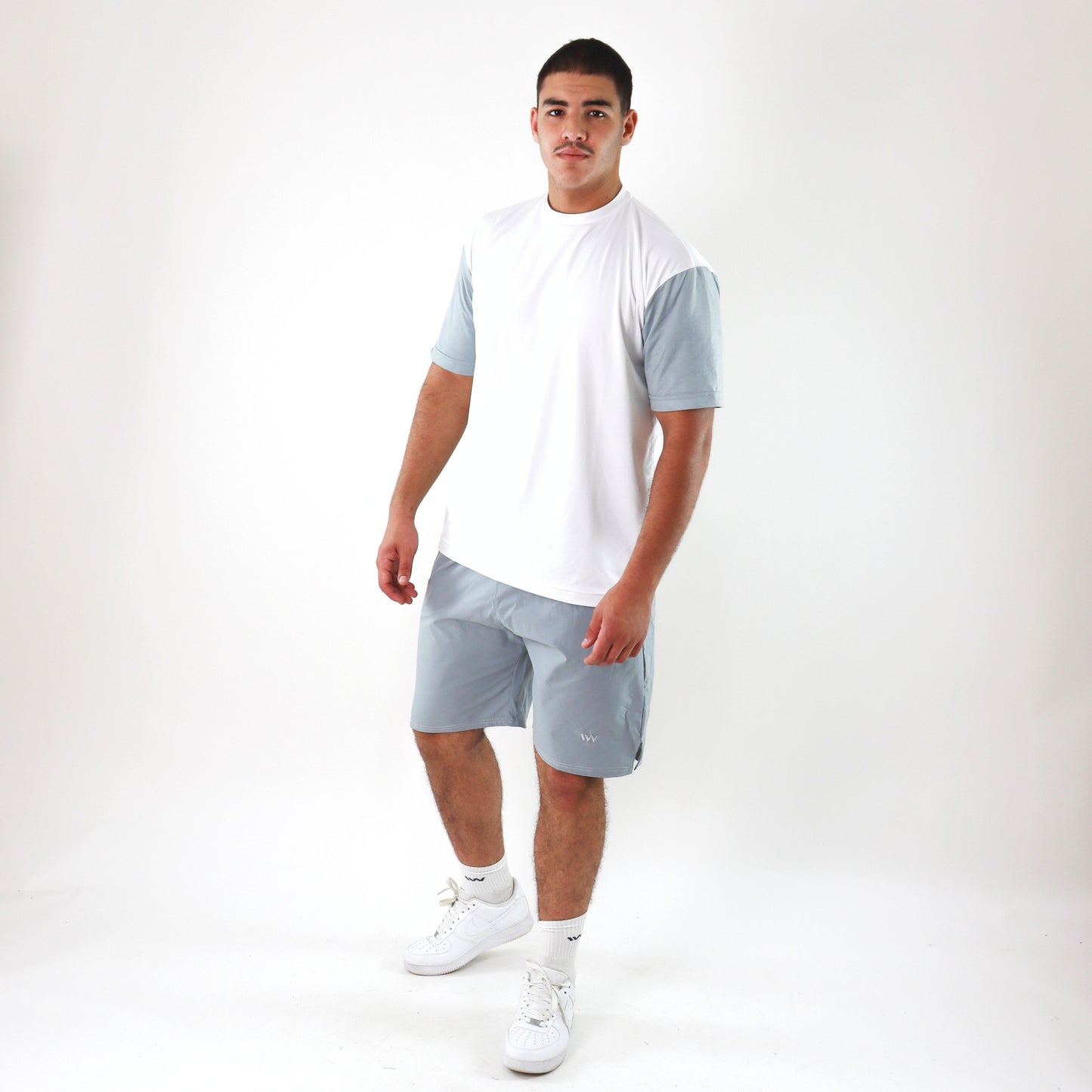 aura t-shirt