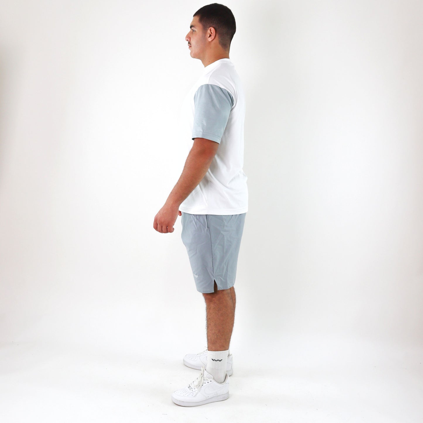 aura t-shirt